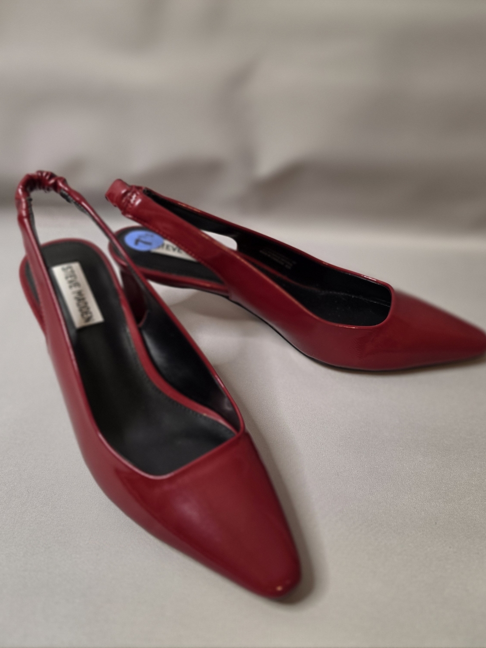 Steve Madden Burgundy Patent Slingback Pumps - Picture 2 of 4